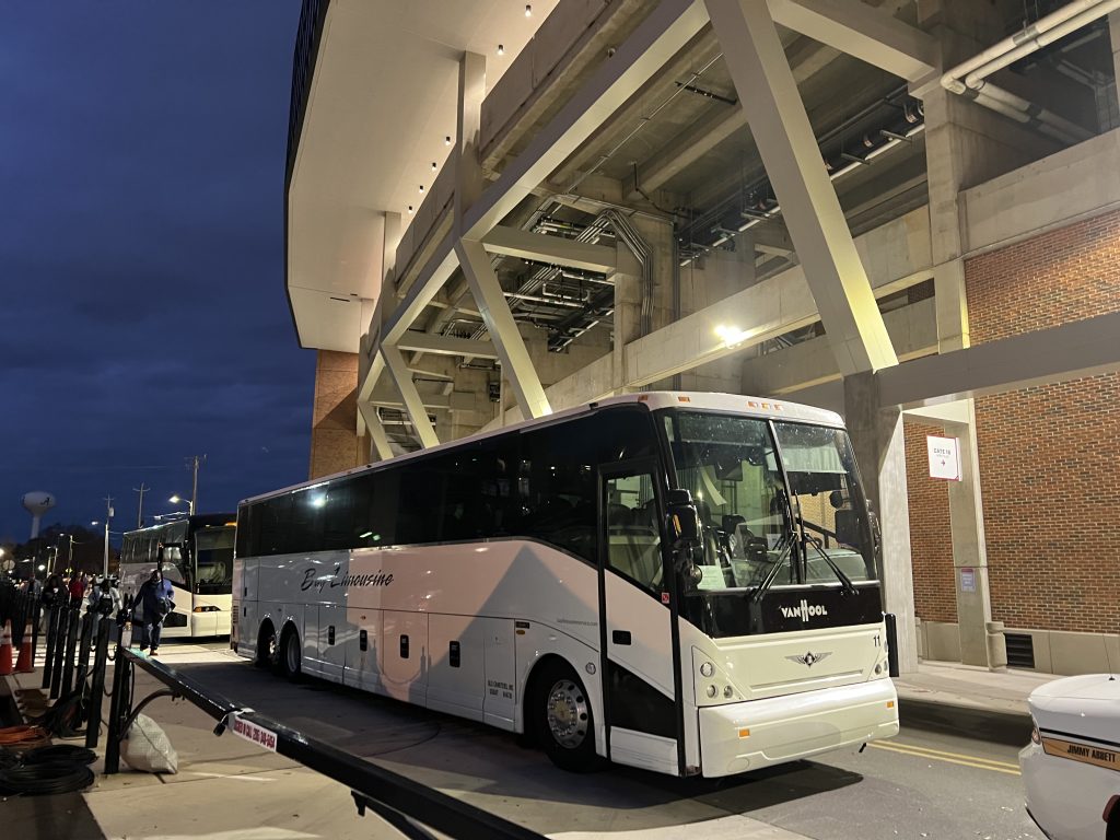 auburn Charter Bus